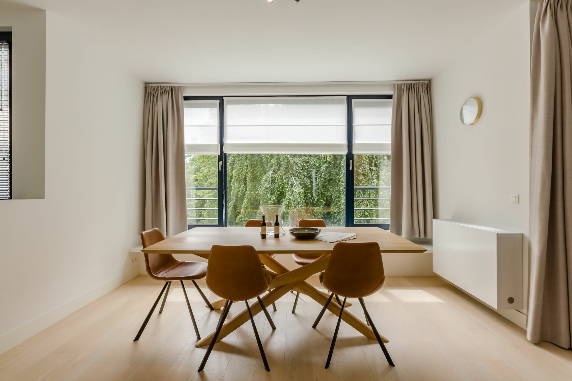 The Livorno Apartment Брюксел Екстериор снимка